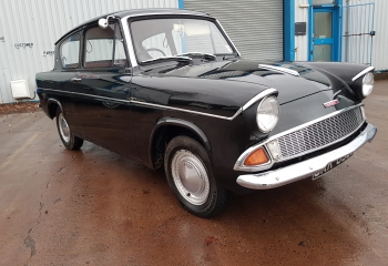 Ford Anglia 105E