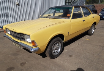 Ford Cortina 2000E