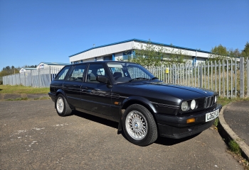BMW E30 316i Touring