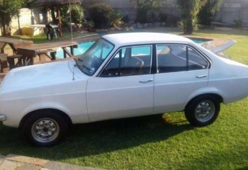 FORD ESCORT MK2 4 DOOR FOR SALE