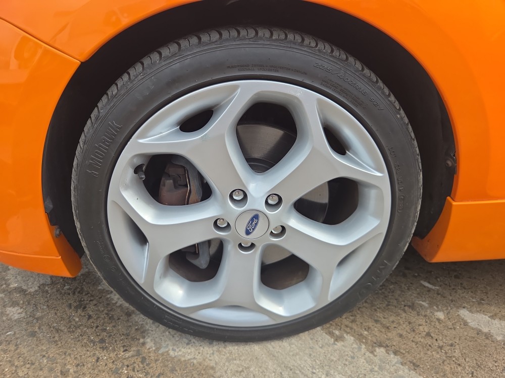 rim front left 8 original (custom)