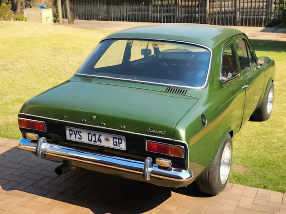 Ford Escort Mk1 GT Green Car Cave Scotland Bonnyrigg Midlothian UK
