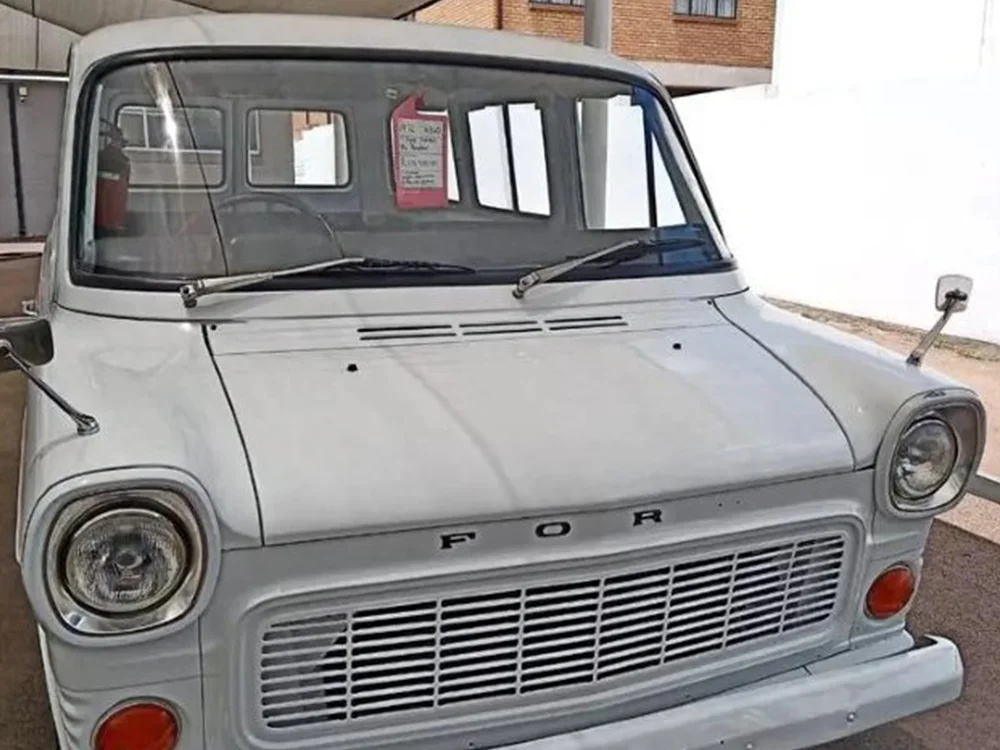 ford transit mk1 minibus main